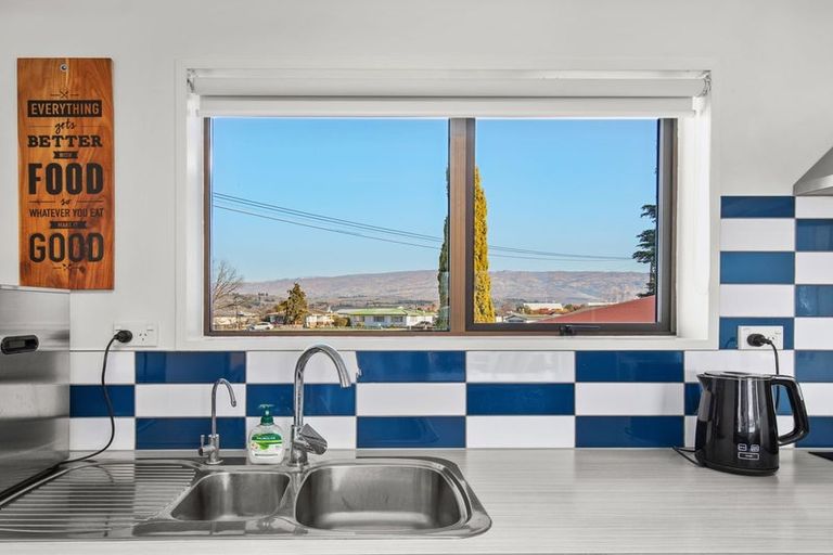 Photo of property in 13 Winston Place, Alexandra, 9320