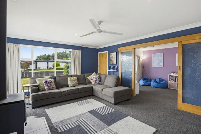 Photo of property in 28 Marlborough Street, Levin, 5510