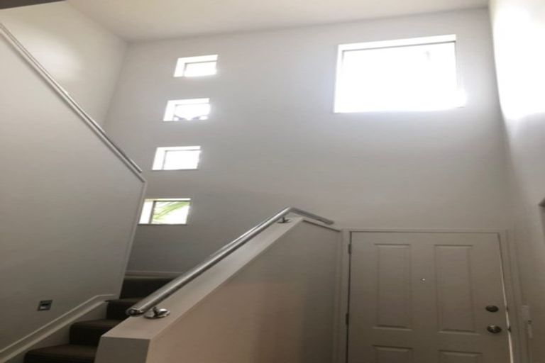 Photo of property in 114a Jeffs Road, Flat Bush, Auckland, 2016