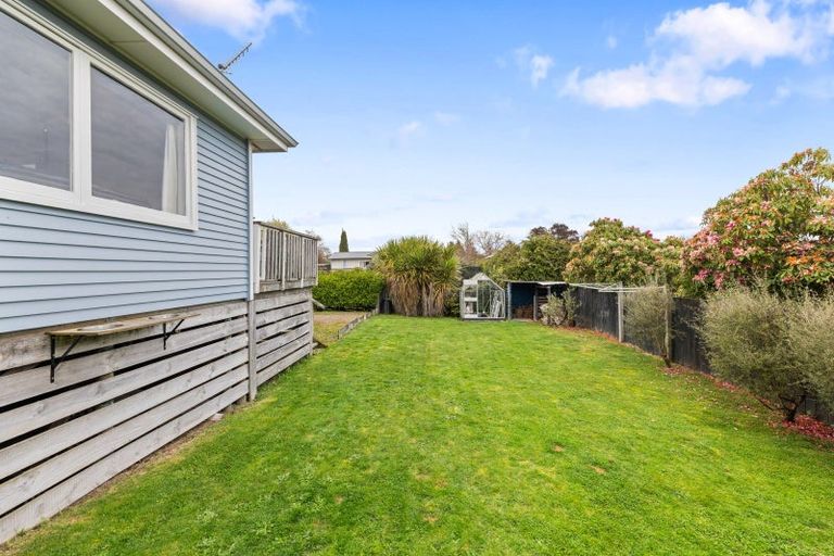 Photo of property in 2/35 Kotare Street, Hilltop, Taupo, 3330