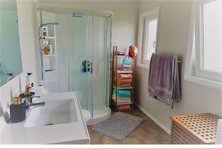 Photo of property in 8 Hukatai Street, Elsdon, Porirua, 5022