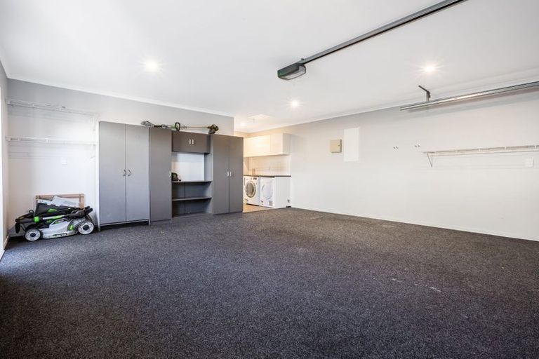 Photo of property in 13 Atherton Terrace, Churton Park, Wellington, 6037