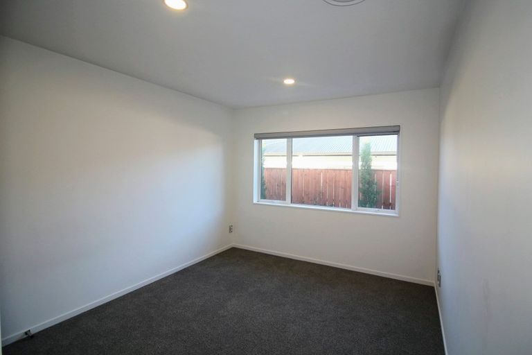 Photo of property in 33 Nobilo Road, Kumeu, 0810