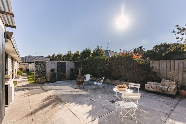 Photo of property in 9 Aspen Way, Kelvin Grove, Palmerston North, 4414