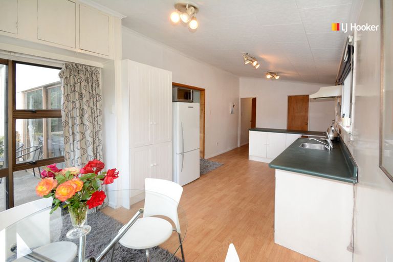 Photo of property in 12 Shand Street, Green Island, Dunedin, 9018