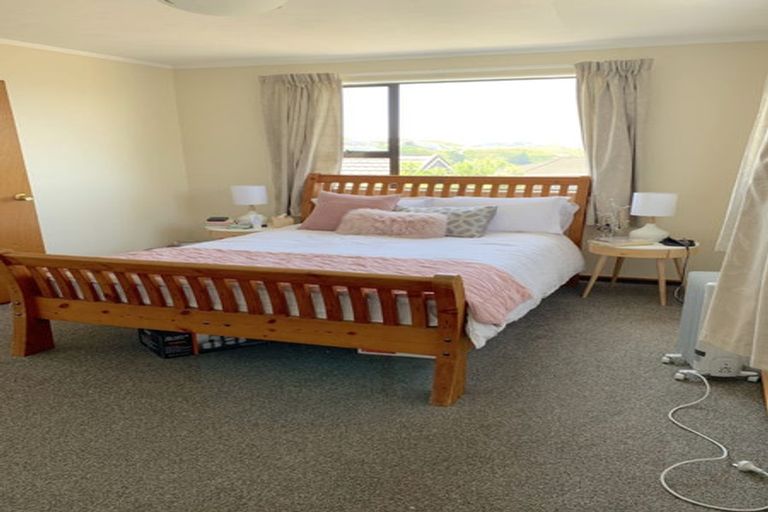 Photo of property in 13a Shastri Terrace, Khandallah, Wellington, 6035