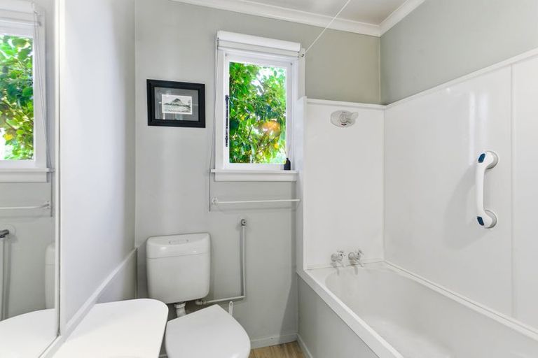Photo of property in 60 Domain Terrace, Spreydon, Christchurch, 8024