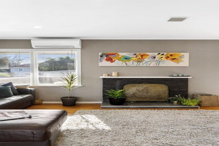 Photo of property in 26 Saffron Street, Birkdale, Auckland, 0626