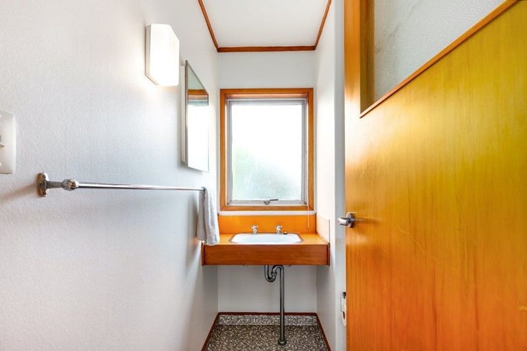 Photo of property in 7 Paua Place, Camborne, Porirua, 5026