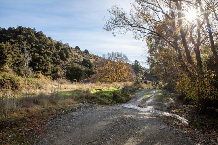 Photo of property in 132 Willowbank Road, Queensberry, Cromwell, 9383