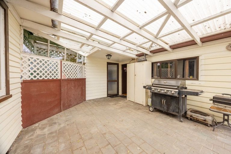 Photo of property in 11 Holden Avenue, Haumoana, 4102