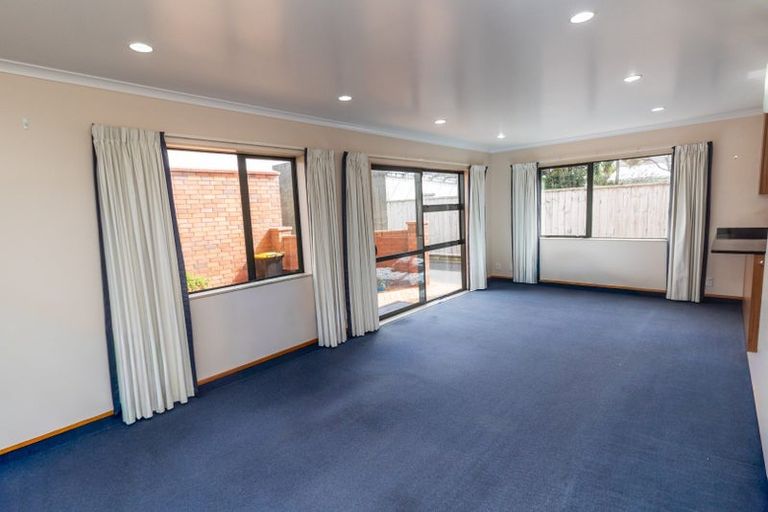 Photo of property in 31 Argentine Avenue, Miramar, Wellington, 6022