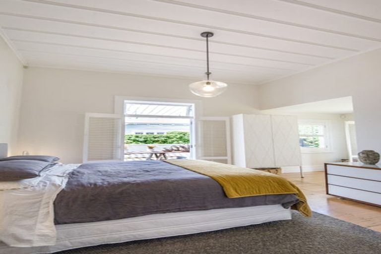 Photo of property in 38 Albert Road, Devonport, Auckland, 0624