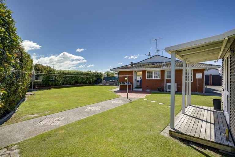 Photo of property in 26 Donegal Crescent, Tamatea, Napier, 4112