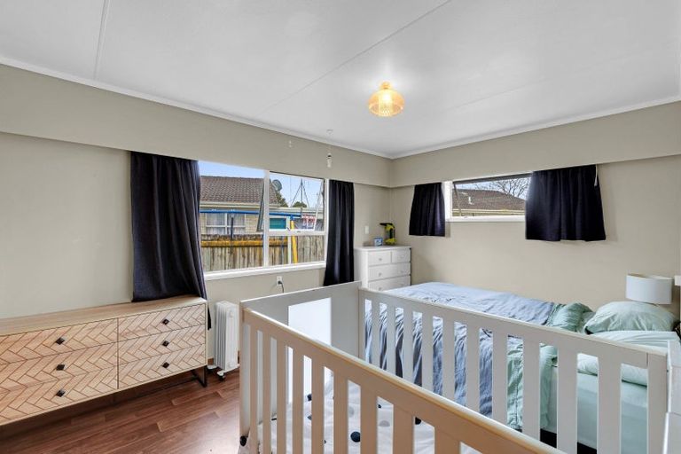 Photo of property in 15 Dermont Street, Bader, Hamilton, 3206