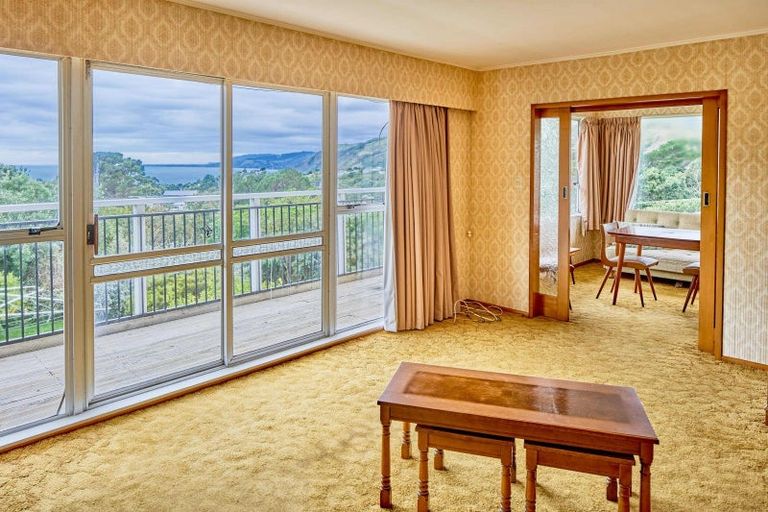Photo of property in 4 Kapekape Place, Pukerua Bay, 5026