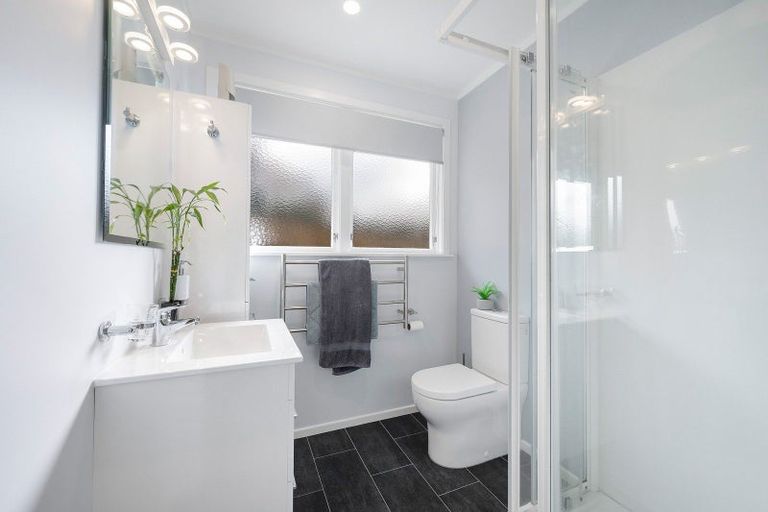 Photo of property in 6 Jay Street, Paparangi, Wellington, 6037