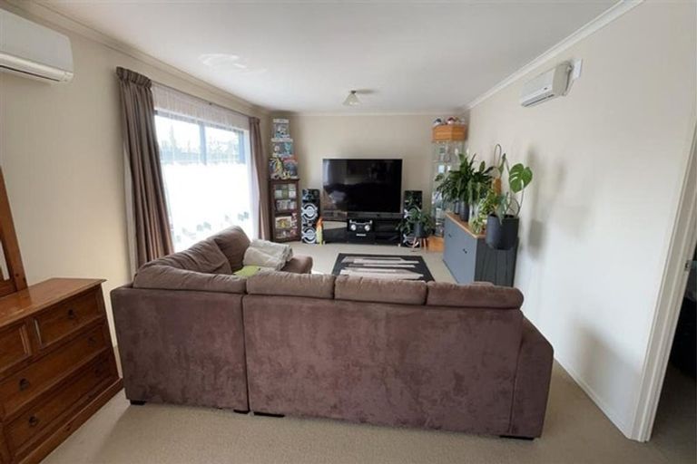 Photo of property in 62 Aquila Crescent, Rototuna North, Hamilton, 3210