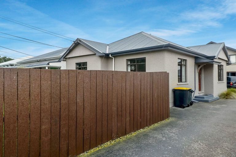 Photo of property in 28 Somerset Crescent, Spreydon, Christchurch, 8024