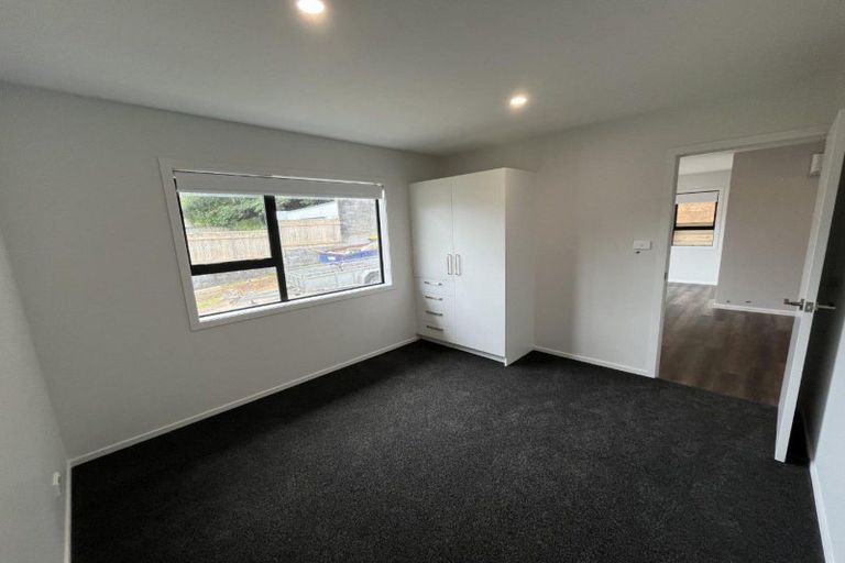Photo of property in 17 Ambury Place, Merrilands, New Plymouth, 4312