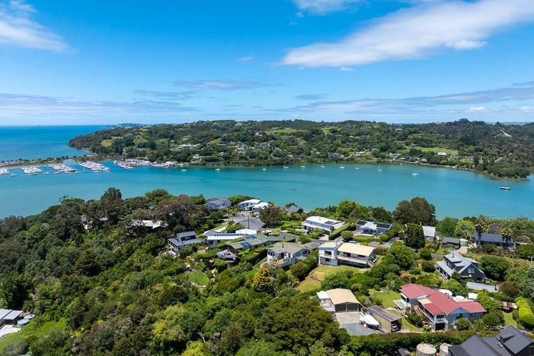 Photo of property in 3 Lysnar Road, Matakana, Warkworth, 0985