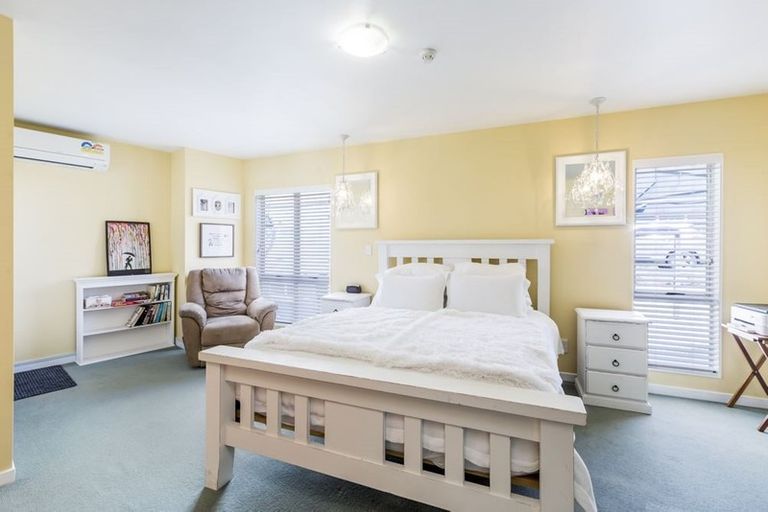 Photo of property in 1/81 Birkenhead Avenue, Birkenhead, Auckland, 0626