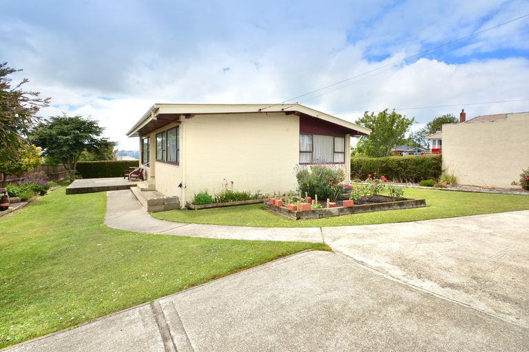Photo of property in 12 Lock Street, Saint Clair, Dunedin, 9012