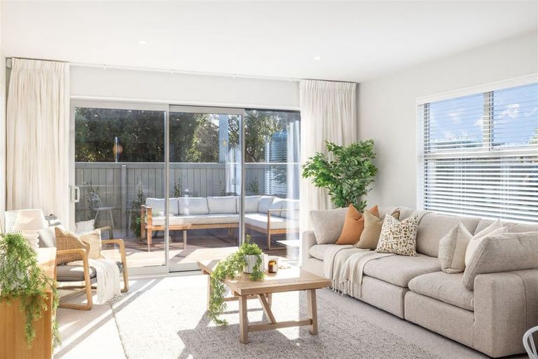 Photo of property in 237 Wairakei Road, Bryndwr, Christchurch, 8053