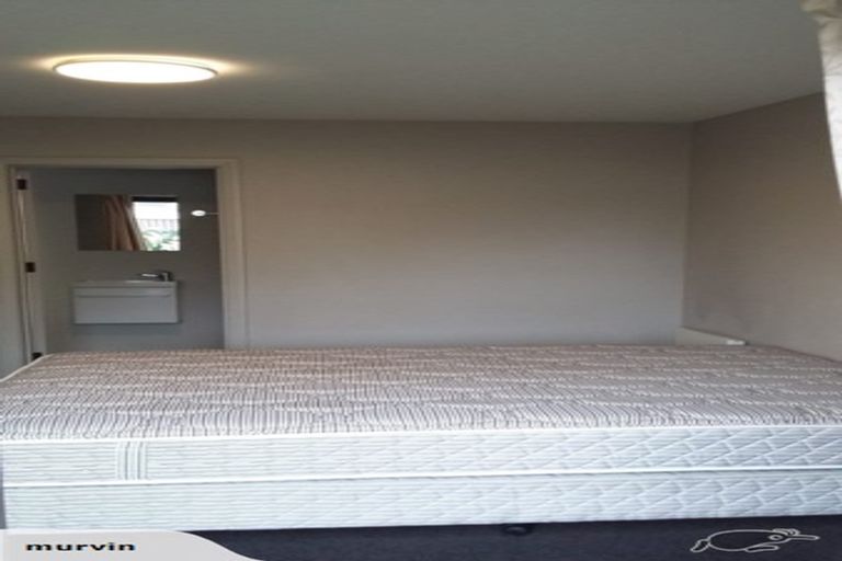 Photo of property in 16 Auburn Avenue, Upper Riccarton, Christchurch, 8041