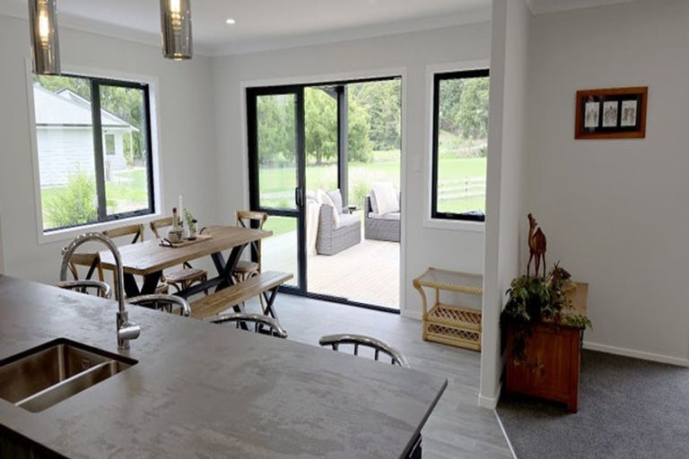 Photo of property in 566 Kara Road, Maungatapere, Whangarei, 0179