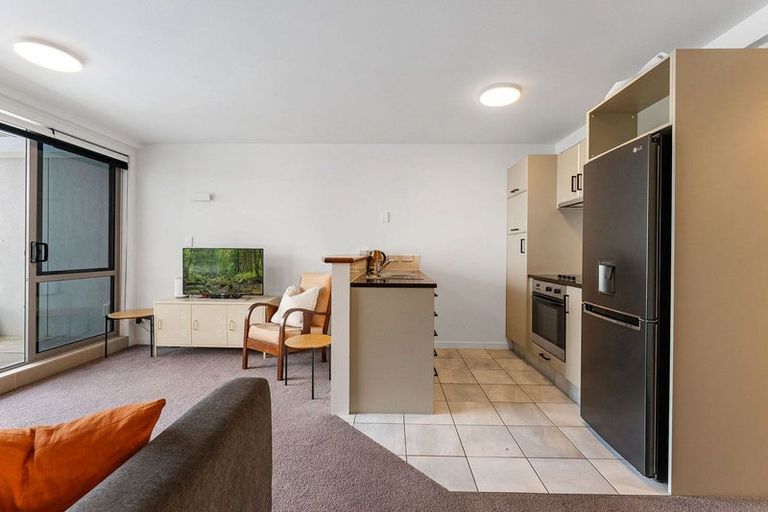 Photo of property in 310/36 Victoria Road, Mount Maunganui, 3116