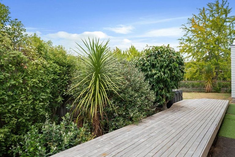 Photo of property in 140 Awaroa Road, Helensville, 0800