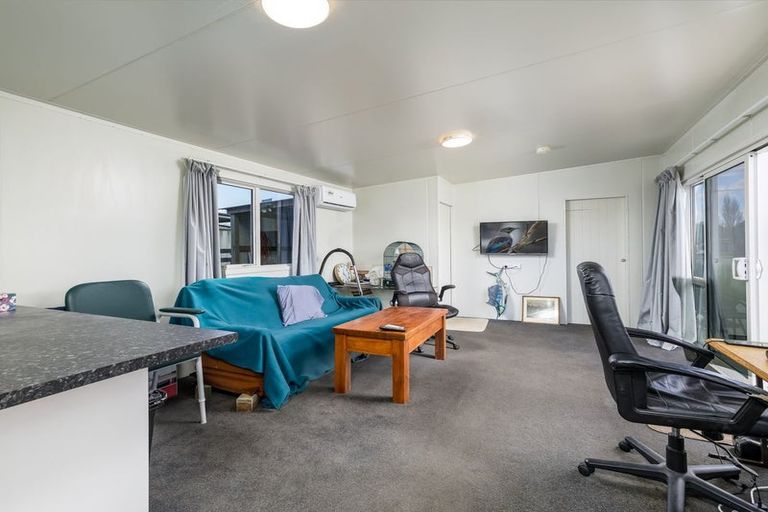 Photo of property in 2 Makikihi Beach Road, Makikihi, Waimate, 7978