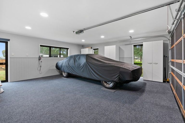 Photo of property in 419 Clevedon-takanini Road, Clevedon, 2582