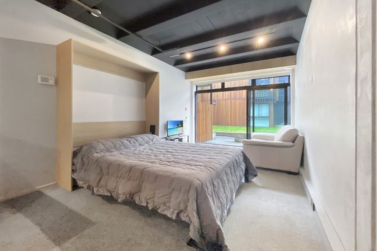 Photo of property in Vedado Apartments, 208/41u Hopper Street, Mount Cook, Wellington, 6011