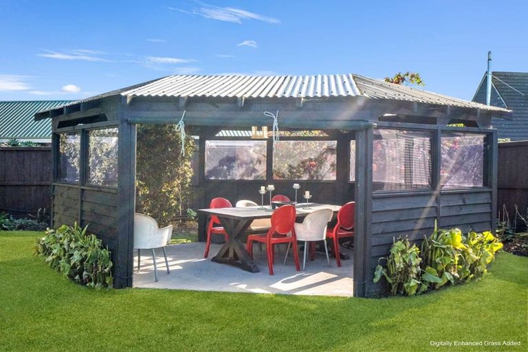 Photo of property in 8 Payling Lane, Mairehau, Christchurch, 8052