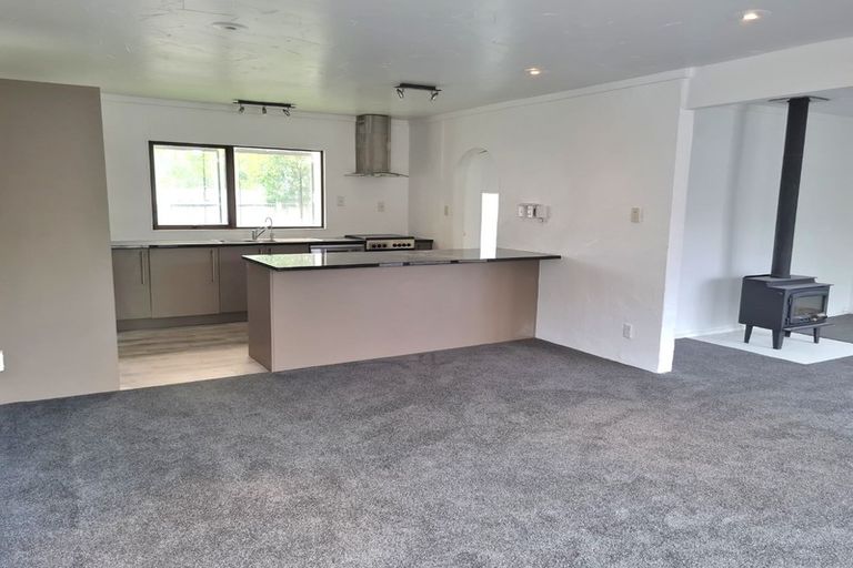 Photo of property in 17 Nukumea Common, Orewa, 0931