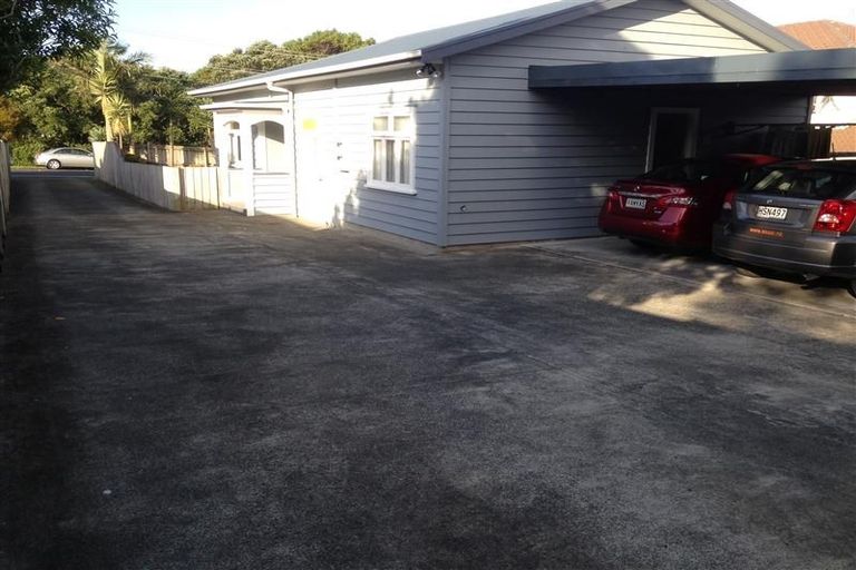 Photo of property in 67 Margan Avenue, New Lynn, Auckland, 0600