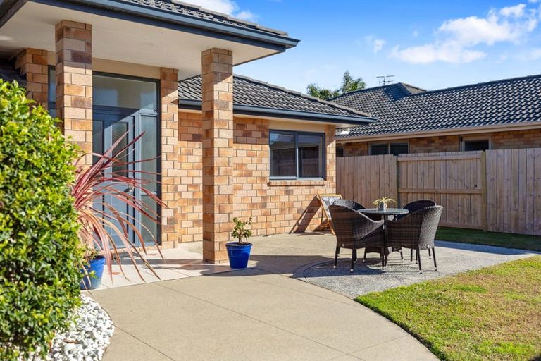 Photo of property in 27 Sarah Place, Papamoa Beach, Papamoa, 3118