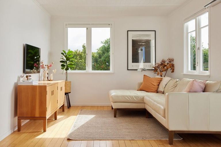Photo of property in 4b Redditch Place, Papamoa Beach, Papamoa, 3118