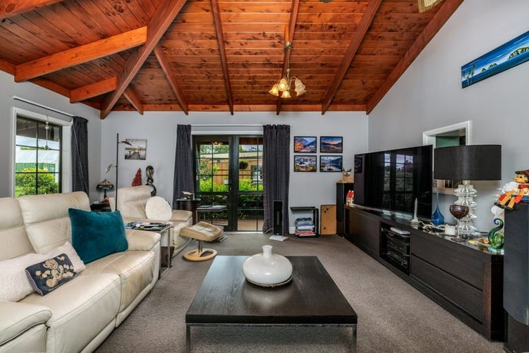 Photo of property in 1520 Springbank Road, Kerikeri, 0293