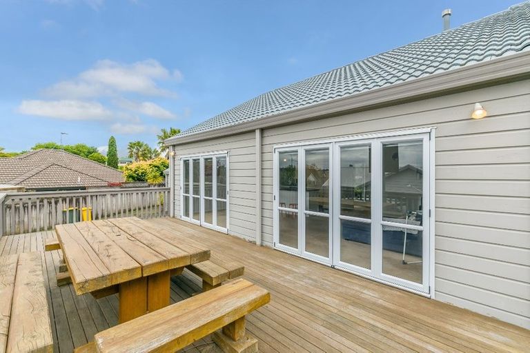 Photo of property in 5 Bushlands Park Drive, Albany, Auckland, 0632