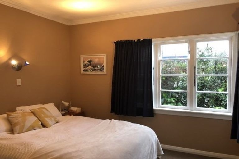 Photo of property in 299 Fitzherbert Avenue, West End, Palmerston North, 4410