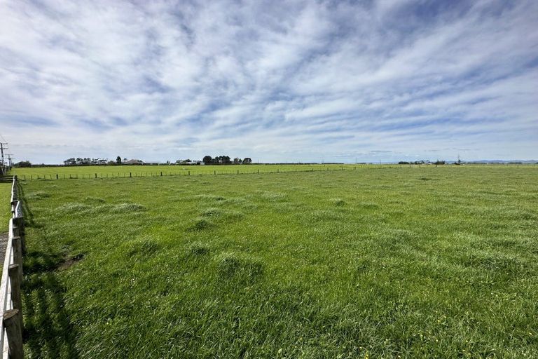Photo of property in 199 Otaraoa Road, Motunui, Waitara, 4383