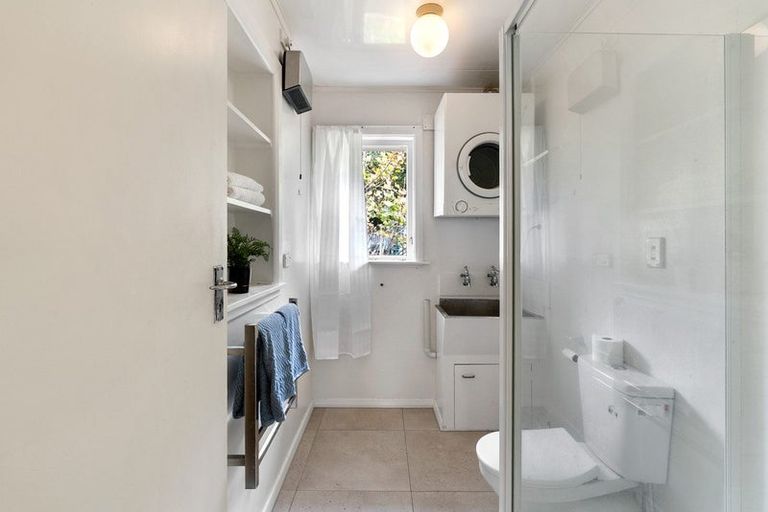 Photo of property in 169 Karori Road, Karori, Wellington, 6012