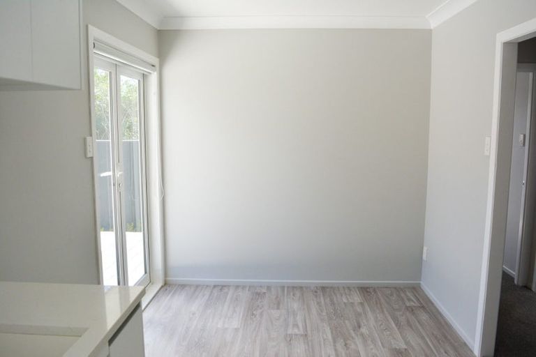 Photo of property in 40e Kervil Avenue, Te Atatu Peninsula, Auckland, 0610