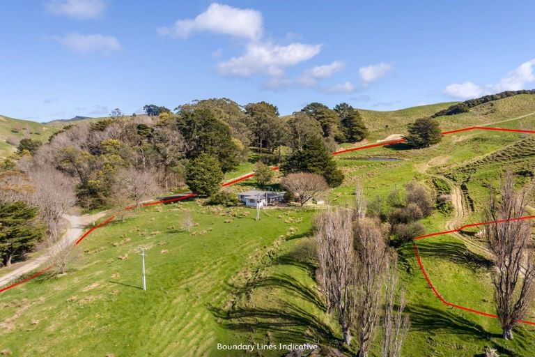 Photo of property in 1543a Annedale Road, Tinui, 5894