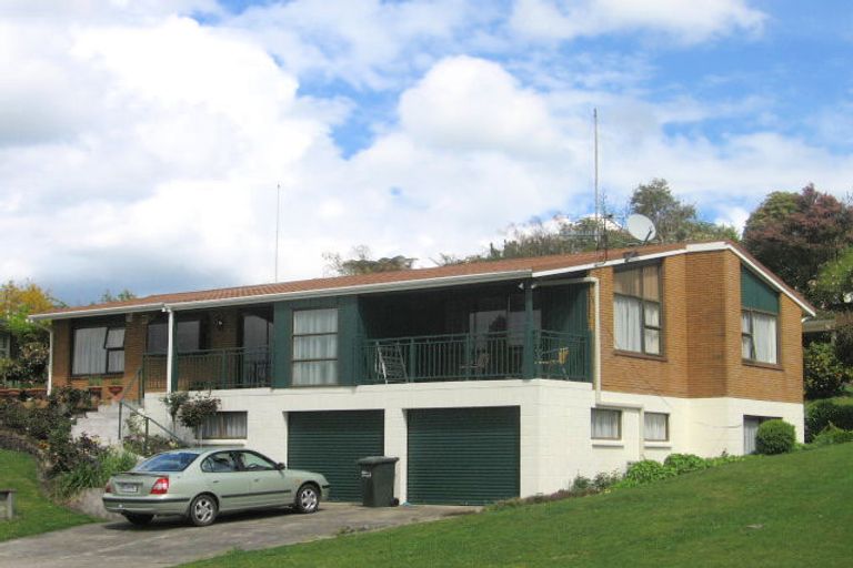 Photo of property in 18 Westbourne Avenue, Pomare, Rotorua, 3015