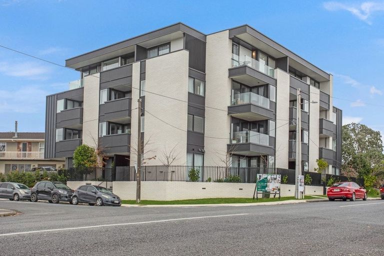 Photo of property in 1/1g Willoughby Avenue, Howick, Auckland, 2014