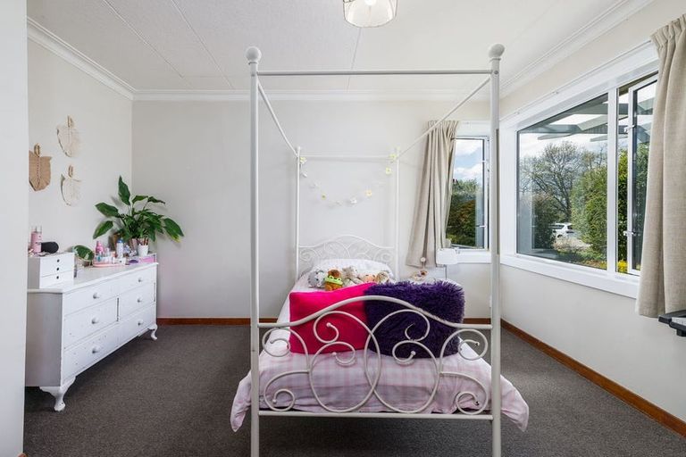 Photo of property in 16 Belt Street, Waimate, 7924